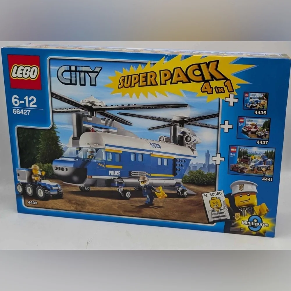 Lego City Blue and White Police Super Pack Helicopter RV - Picture 2 of 6